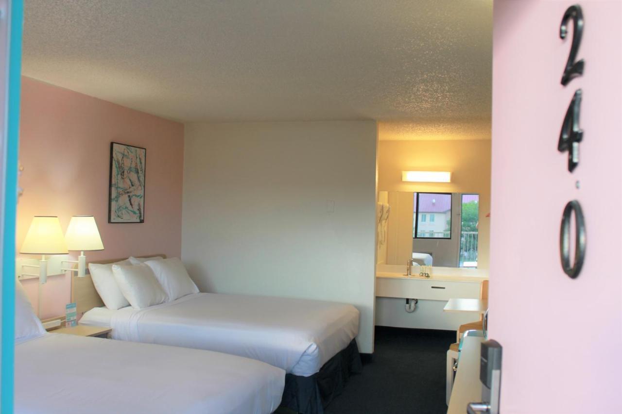 Lulu Silver City Exterior photo